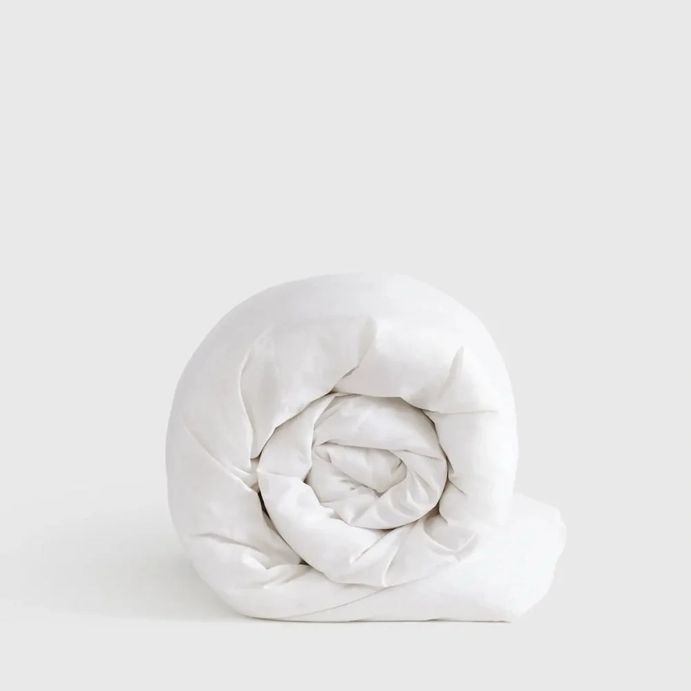 Quince NWOT Premium Duck Down White Comforter in Twin 762